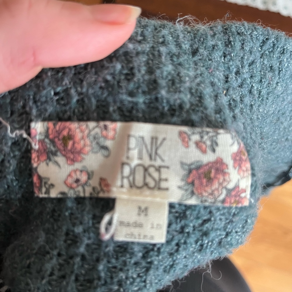 Mock neck sweater - Picture 4 of 5